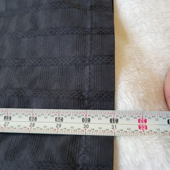 Tommy Bahama Shirt Mens 2XL Golf Embroidered 100% Silk Black King Of The Green - Picture 9 of 9